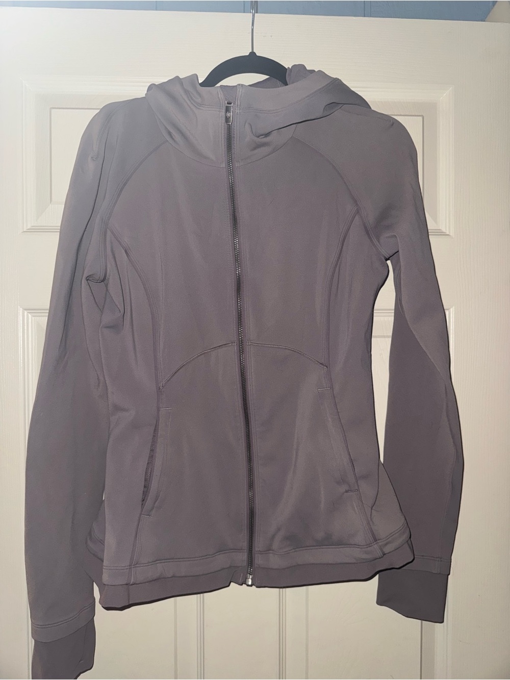 lululemon athletica Women's Hooded Zip Vintage Define Jacket in Mauve Gray